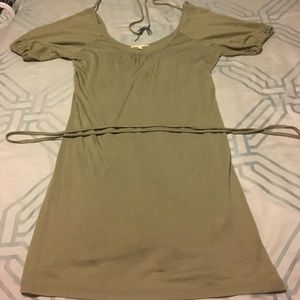 Gianni Bini M NWOT back tie and belted dress